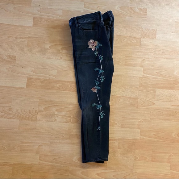 Mavi Arianna Embroidered Jeans - Picture 8 of 16
